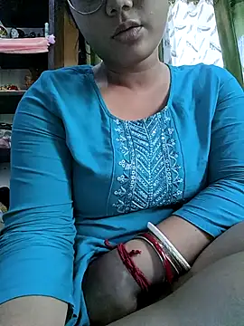 Snapshot of miss-boho chatting on 09/13/25, 09:20 miss-boho online show from 09/13/25, 09:20