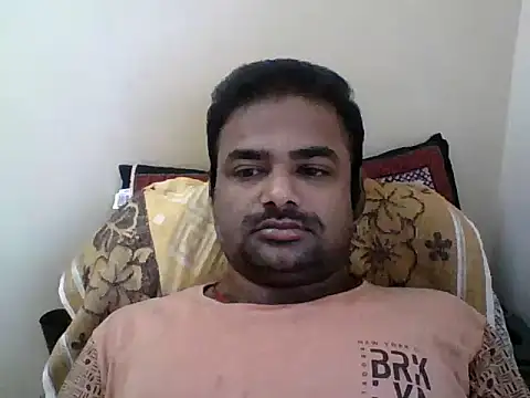 Snapshot of sree4143 chatting on 09/28/25, 03:23 sree4143 online show from 09/28/25, 03:23