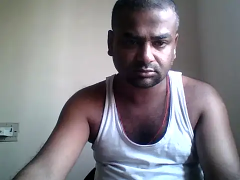 Snapshot of sree4143 chatting on 11/28/25, 05:21 sree4143 online show from 11/28/25, 05:21