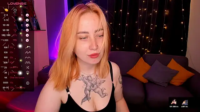 Snapshot of deboramoore chatting on 07/10/26, 02:05 deboramoore online show from 07/10/26, 02:05