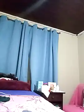 Snapshot of kathy9522 chatting on 11/08/25, 12:00 kathy9522 online show from 11/08/25, 12:00