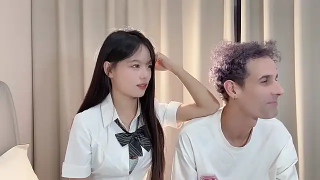 19cmfuck18girl online show from 11/16/25, 02:55