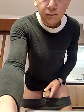 Alessio1987 online show from 03/29/26, 04:01