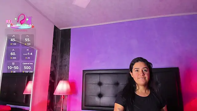 GreciaFox1 online show from 02/04/26, 12:11