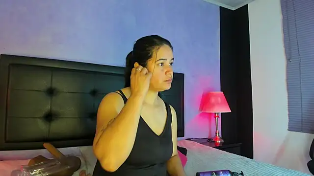 GreciaFox1 online show from 04/06/26, 12:39