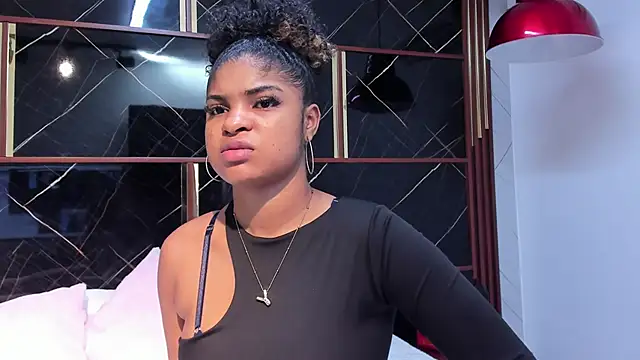 HannyThompson online show from 10/29/25, 12:29