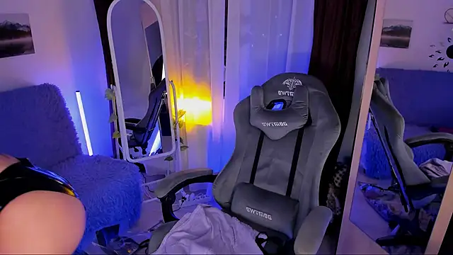 MissClairDeLune online show from 02/22/25, 05:02