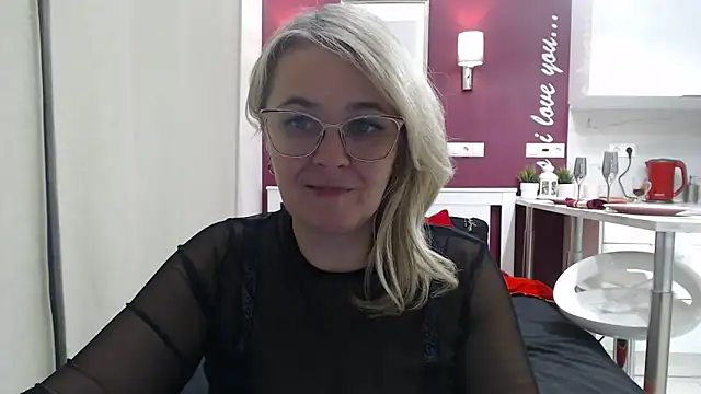 EleanoraDream online show from 03/08/26, 02:04