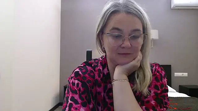 EleanoraDream online show from 07/12/26, 06:43