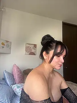 Nova Gabriela online show from 03/04/26, 02:56