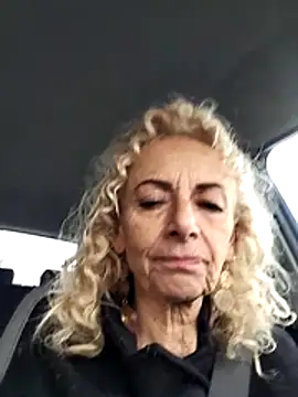 Snapshot of clarabell4 chatting on 01/09/26, 07:55 clarabell4 online show from 01/09/26, 07:55