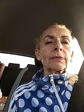 Snapshot of clarabell4 chatting on 02/09/26, 07:45 clarabell4 online show from 02/09/26, 07:45