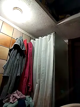 Snapshot of clarabell4 chatting on 02/12/26, 06:52 clarabell4 online show from 02/12/26, 06:52