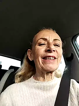 Snapshot of clarabell4 chatting on 02/16/26, 07:48 clarabell4 online show from 02/16/26, 07:48