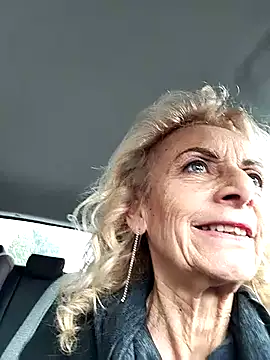 Snapshot of clarabell4 chatting on 02/27/26, 08:14 clarabell4 online show from 02/27/26, 08:14