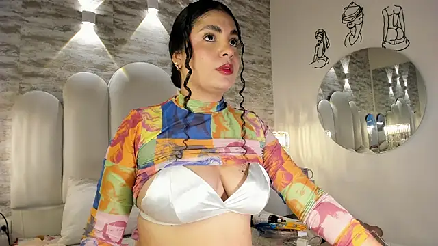 Yassy vazquez online show from 09/08/25, 07:35