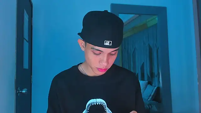 Snapshot of Sebax_Young chatting on 01/09/26, 09:16 Sebax Young online show from 01/09/26, 09:16