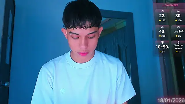 Snapshot of Sebax_Young chatting on 01/18/26, 09:40 Sebax Young online show from 01/18/26, 09:40