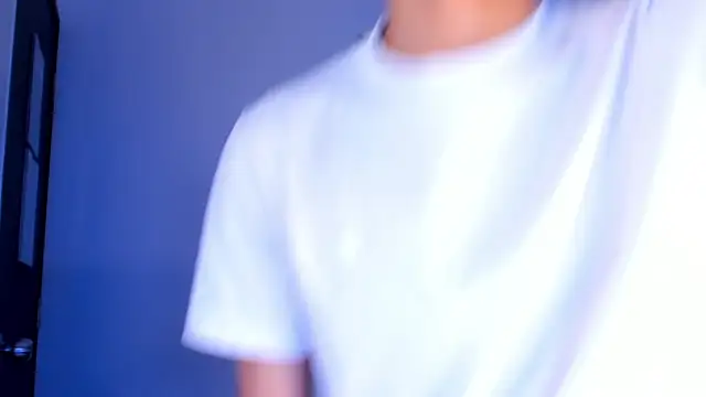 Snapshot of Sebax_Young chatting on 03/02/26, 08:04 Sebax Young online show from 03/02/26, 08:04