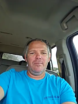 Snapshot of cubanitofeliz40 chatting on 11/24/25, 01:55 cubanitofeliz40 online show from 11/24/25, 01:55