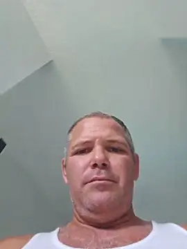 cubanitofeliz40 online show from 06/21/26, 08:11