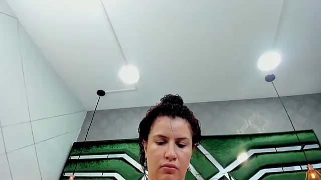 ThaliaCross online show from 09/23/25, 08:01