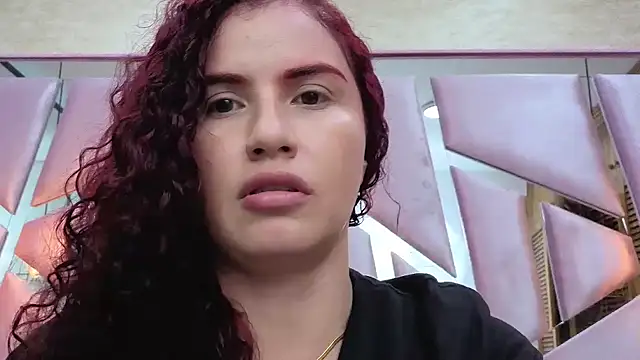 ThaliaCross online show from 03/04/26, 07:42