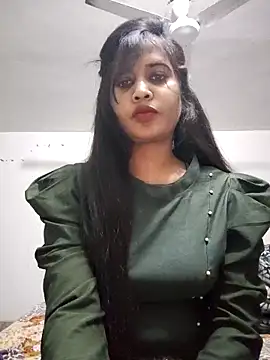 cute radhikaa online show from 02/02/26, 04:38