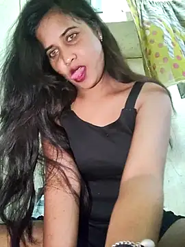cute radhikaa online show from 05/16/26, 11:20