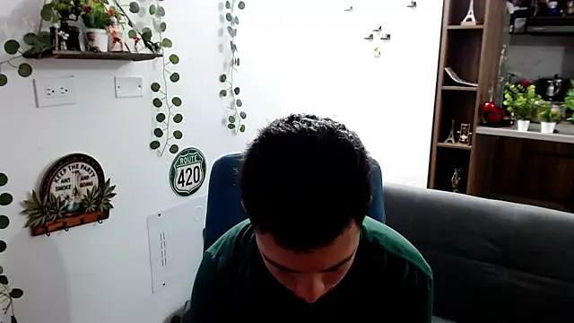 santii ss online show from 03/20/26, 02:22