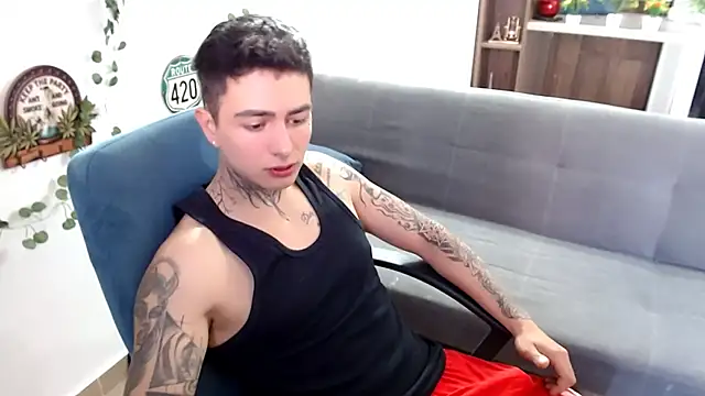 santii ss online show from 04/03/26, 04:49