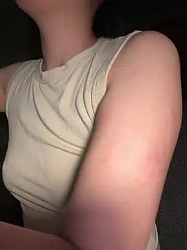 LinYi Office online show from 03/29/26, 03:23