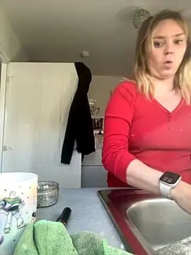 Snapshot of Star-36 chatting on 11/02/25, 11:12 Star-36 online show from 11/02/25, 11:12