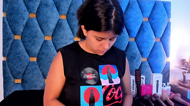 sasha roldann online show from 06/24/26, 07:24
