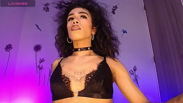 Snapshot of Barbydominant_fetish chatting on 10/22/25, 02:17 Barbydominant fetish online show from 10/22/25, 02:17