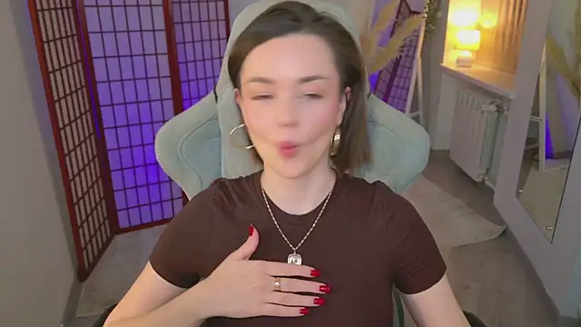 Snapshot of AvaFlower chatting on 11/30/25, 03:16 AvaFlower online show from 11/30/25, 03:16