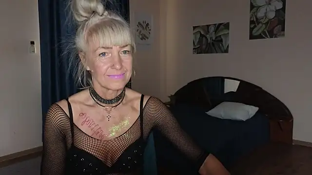 Laura Gol online show from 11/03/25, 12:39