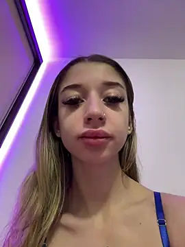 Snapshot of OdetteMason chatting on 02/05/26, 05:56 OdetteMason online show from 02/05/26, 05:56