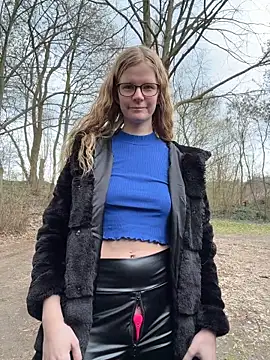 Bikergirl 97 online show from 03/10/26, 10:31