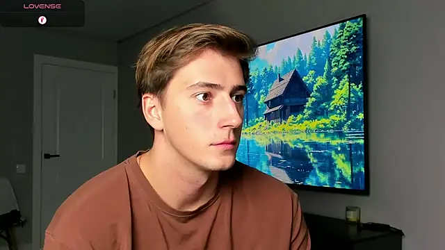 Snapshot of DaniHort chatting on 10/25/25, 09:28 DaniHort online show from 10/25/25, 09:28