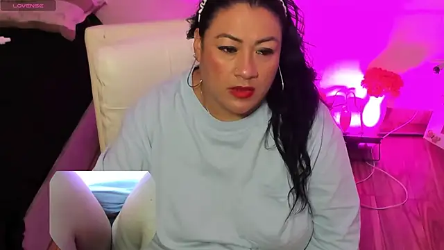 Clunita online show from 02/16/26, 10:17