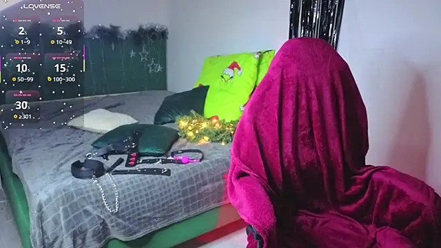 MilanaSkyingg online show from 12/15/25, 01:48