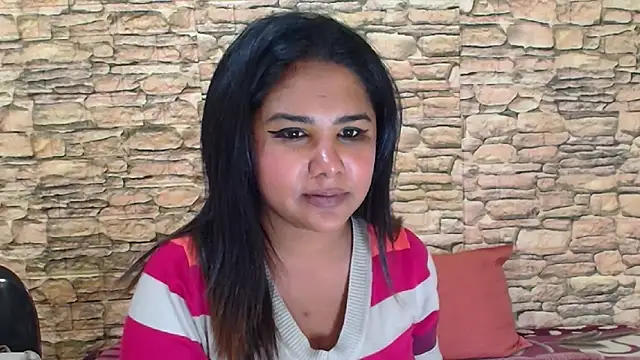 Snapshot of IndiaSexyStripper4u chatting on 06/06/26, 07:29 IndiaSexyStripper4u online show from 06/06/26, 07:29