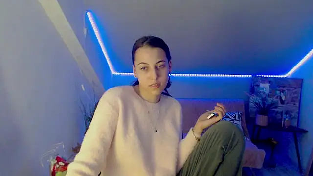 BonniePearson online show from 10/18/25, 08:31