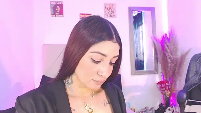 Anna belly online show from 12/16/25, 01:49