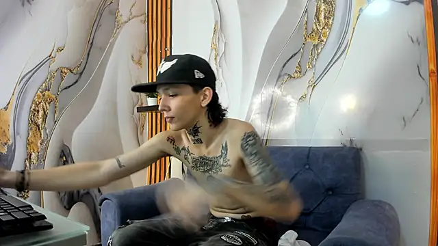 StraightBoy Nick online show from 09/14/25, 05:06