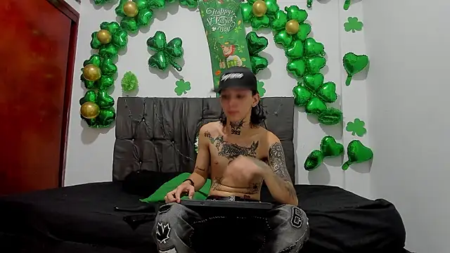 StraightBoy Nick online show from 03/17/26, 05:00