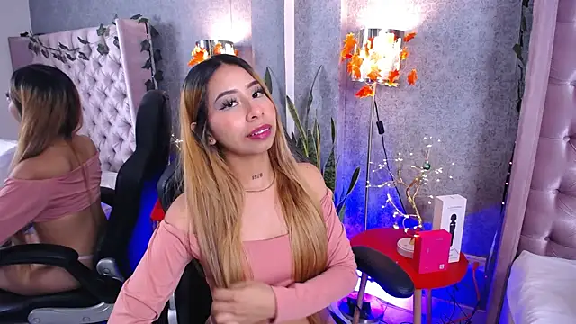 laila stilwiills online show from 01/09/26, 04:59