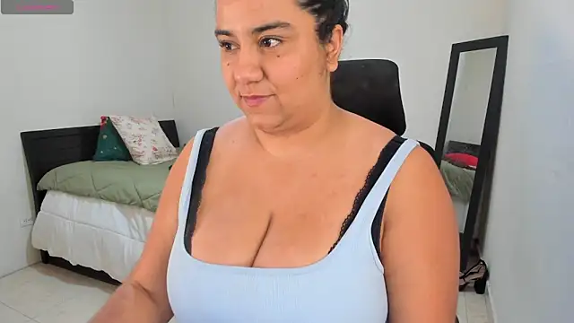 MariamCastiblanco online show from 04/30/26, 08:04