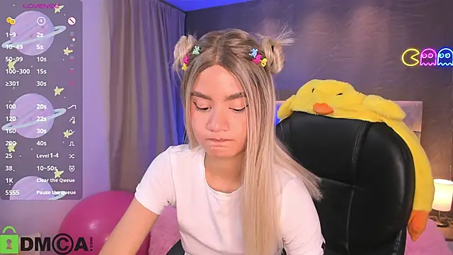 Arinextdoor online show from 09/08/25, 09:25